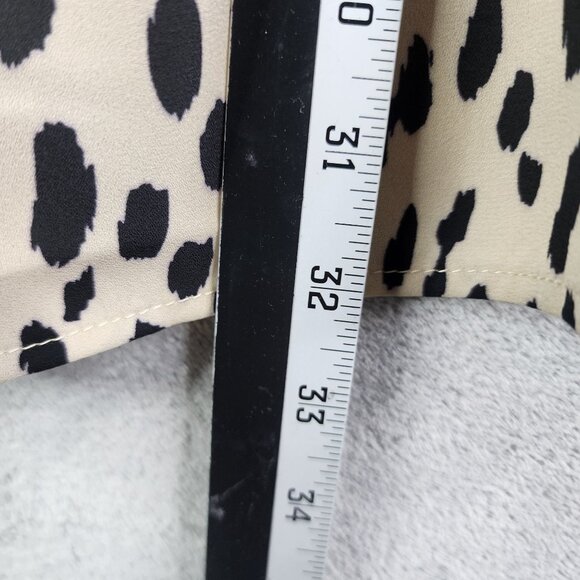 Womens Vince Camuto Leopard Print Blouse Top Button-Down Long Sleeve Size L - Picture 12 of 13